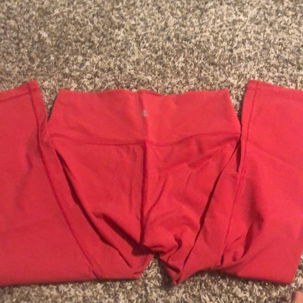 Lululemon Wunder Under leggings
